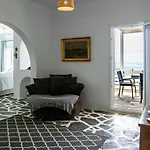 Tani * Agios Georgios (Antiparos)
