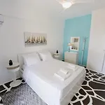 Tani Villa *