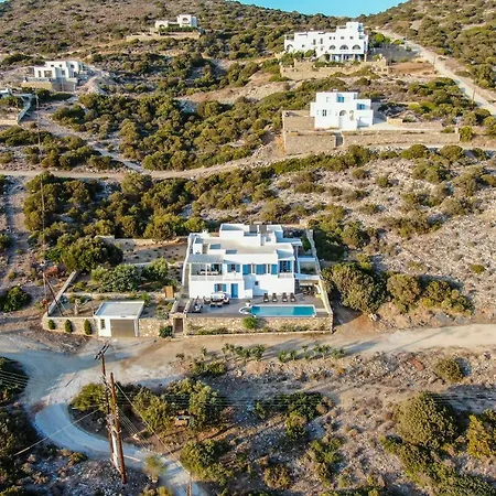 Tani Villa