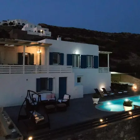 Tani Villa