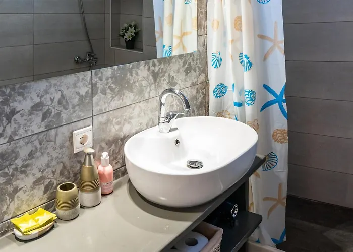 Tani Agios Georgios (Antiparos)