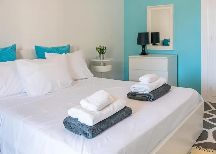 Tani * Agios Georgios (Antiparos)